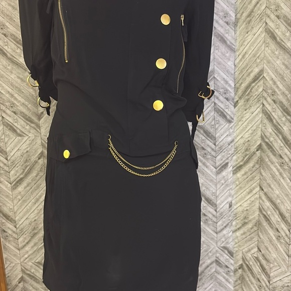 Kenzie knee length dress, black and gold- new with tags, medium - Picture 6 of 10